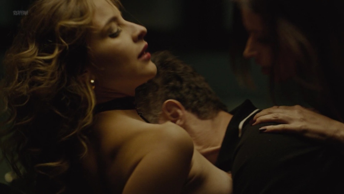 Louise Clos naked breasts