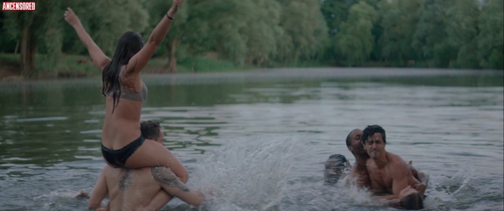 Lucia Passaniti pussy 88