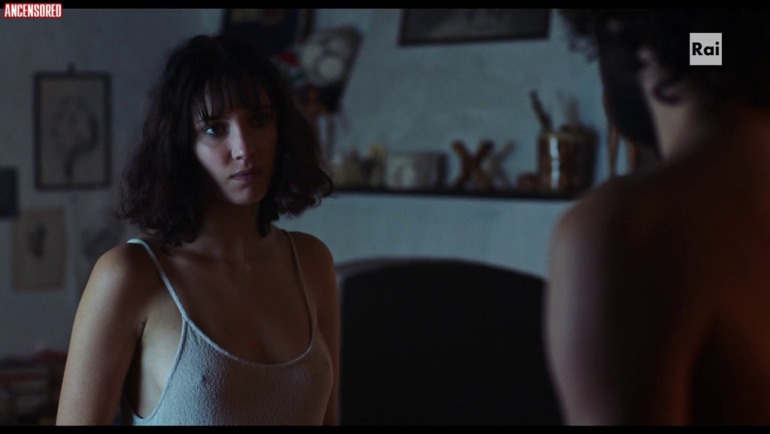 Lucrezia Massari ass 16