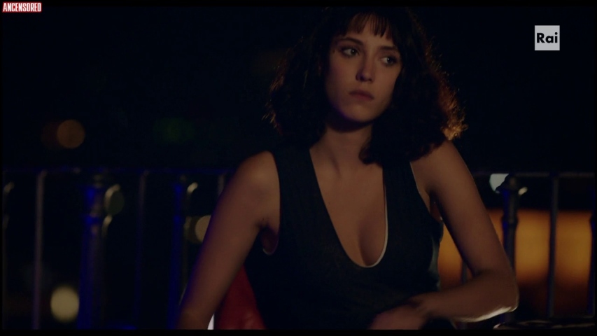 Lucrezia Massari ass 28