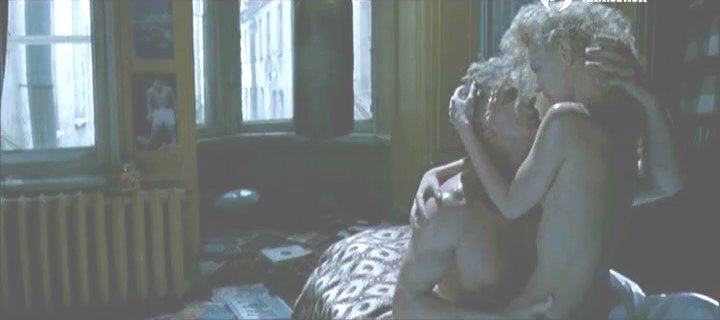 Lyanka Gryu no underwear