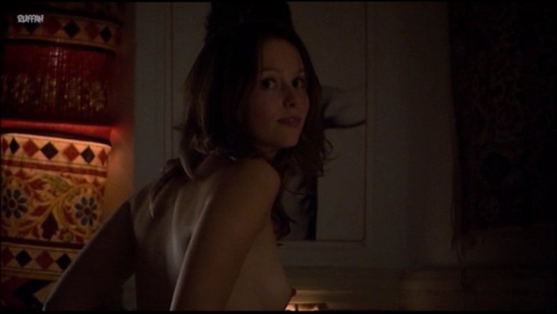 Lykke Sand no panties 90