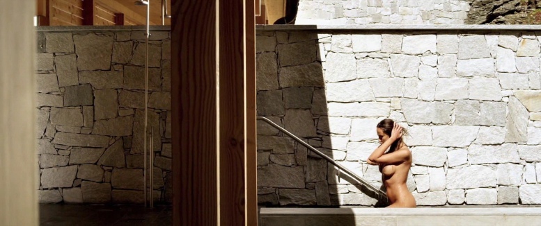 Madalina Diana Ghenea pussy 46 Madalina Diana Ghenea pussy 46