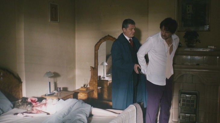 Magda Dimitrescu photos between the legs