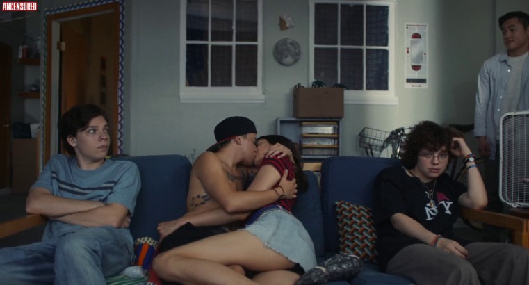 Margaret Qualley pantyhose