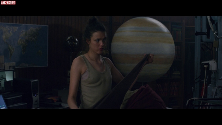 Margaret Qualley photos between the legs 52