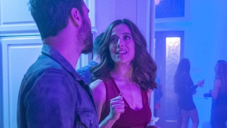 Marina Squerciati no panties 63