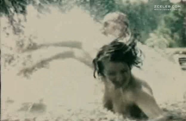 Marina Yakovleva in lingerie