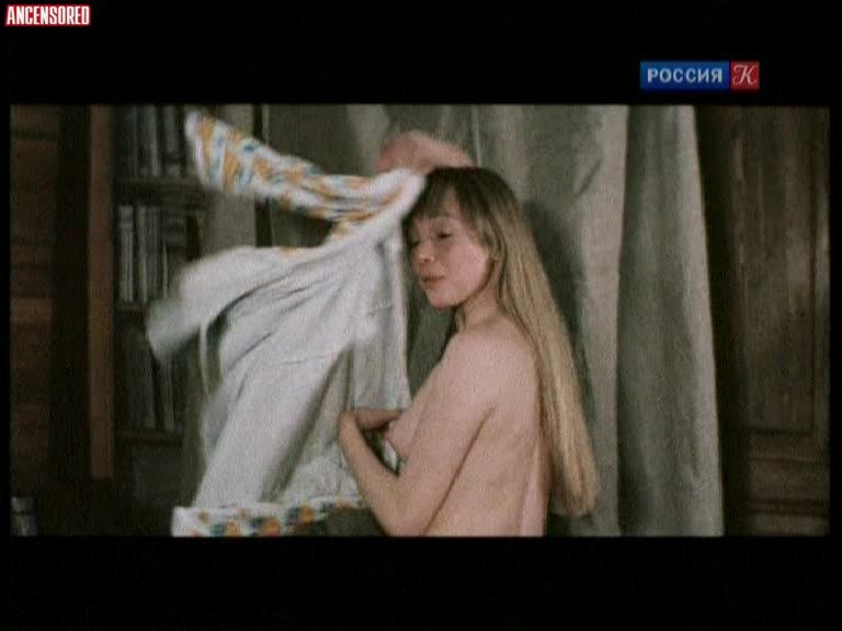 Marina Yakovleva photos between the legs 45