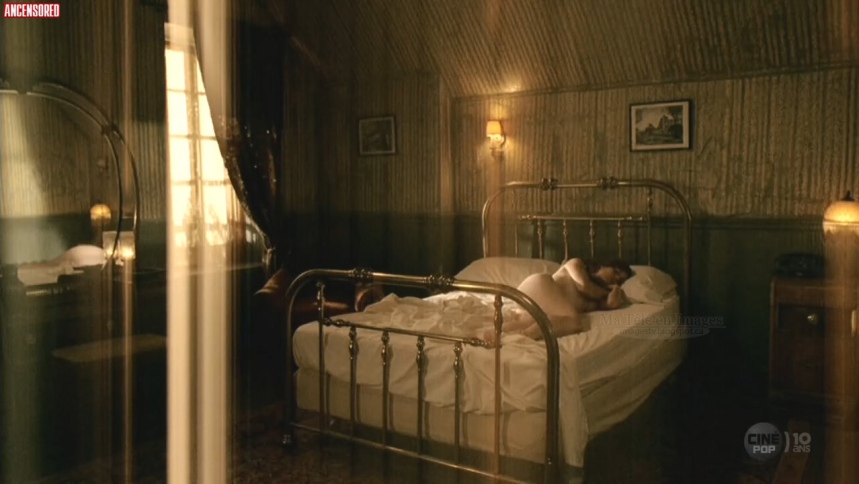 Mathilde Lavigne intimate photos