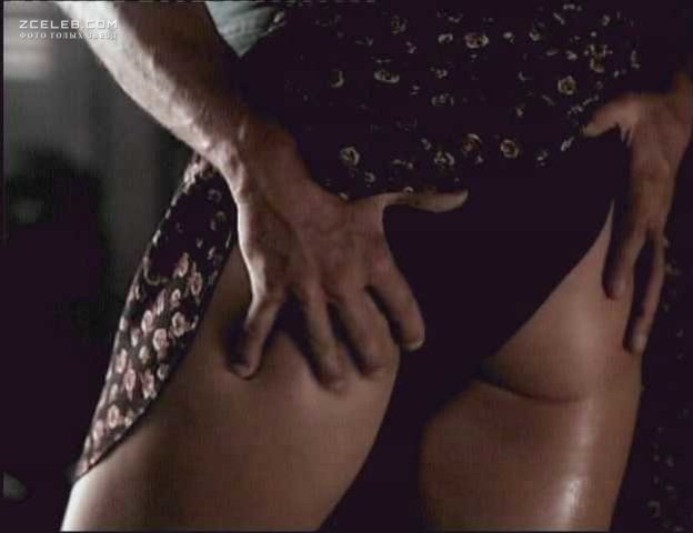 Melinda Clarke intimate photos 20 Melinda Clarke intimate photos 20