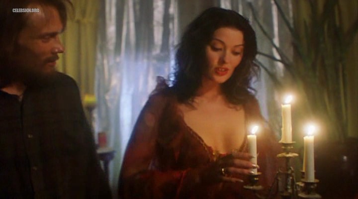 Merle Palmiste naked