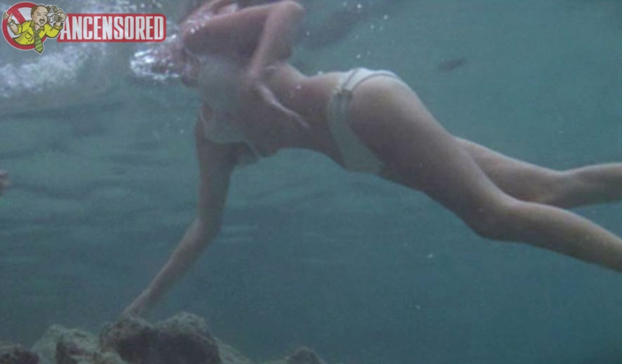 Mie Hama naked breasts