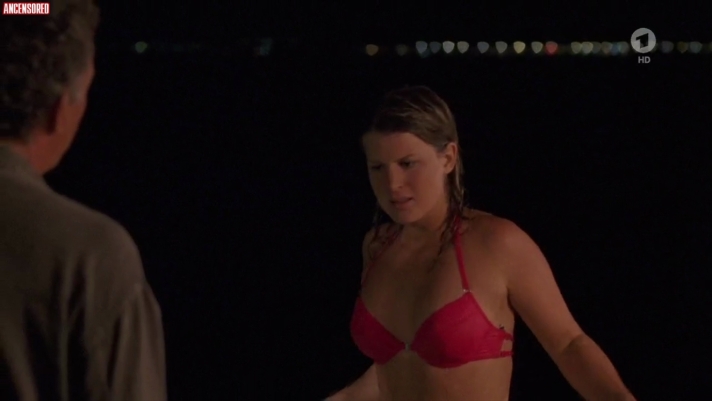 Miriam Morgenstern ass 96