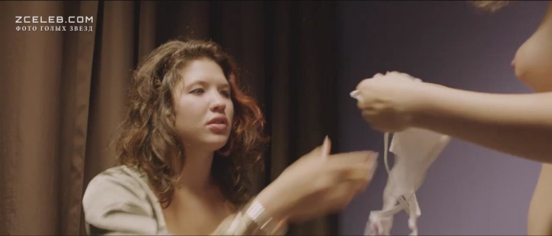 Muriel Wimmer stockings 91