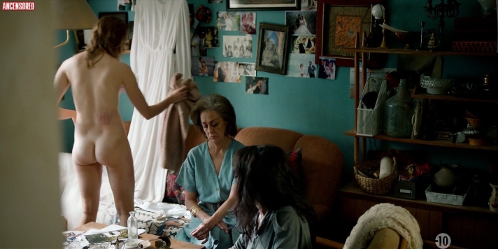 Nadia Tereszkiewicz ass 61