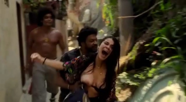 NathLia Lima Verde no panties