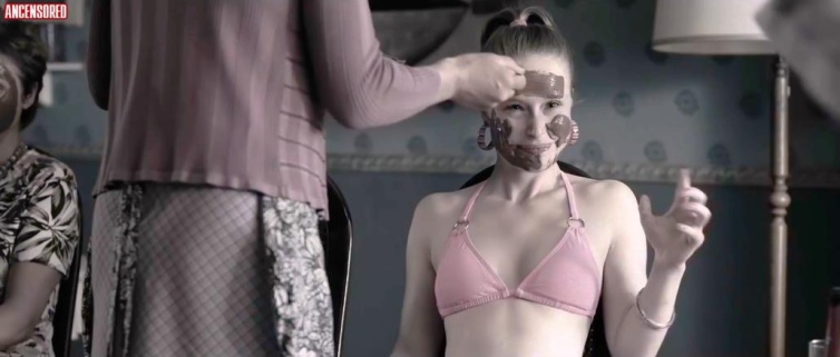 Odine Johne in a short skirt breasts Odine Johne in a short skirt breasts