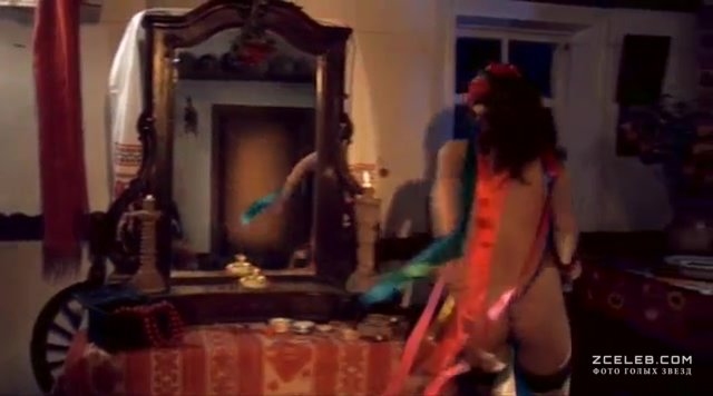 Oksana Borbat buttocks are visible