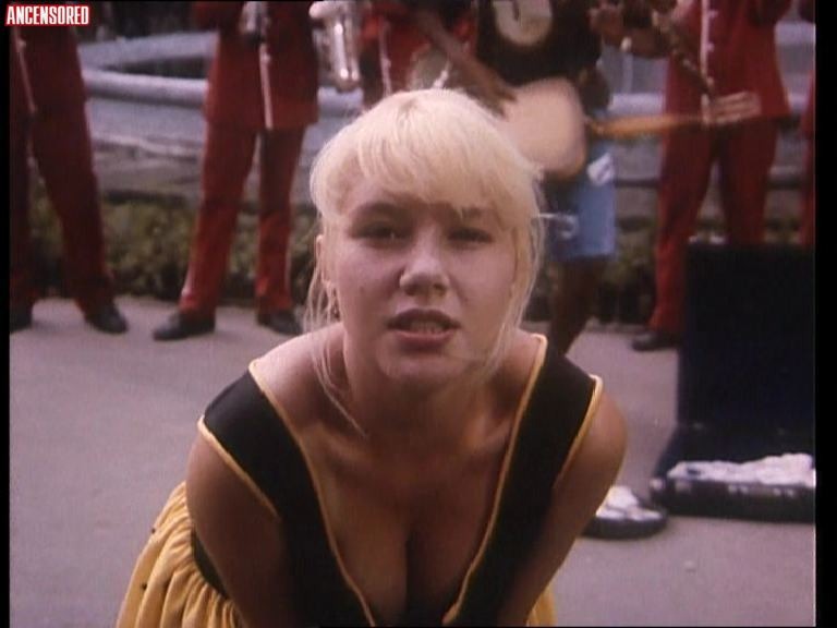 Olga Solodovnikova photos between the legs 13