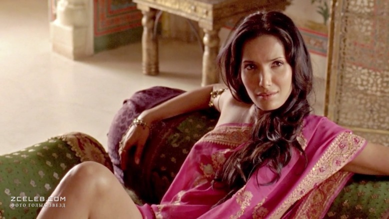 Padma Lakshmi buttocks are visible