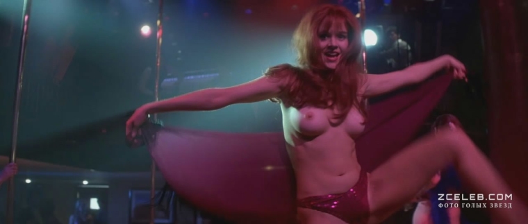 Penelope Ann Miller breasts 94 Penelope Ann Miller breasts 94