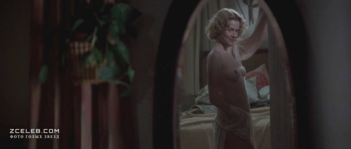 Penelope Ann Miller buttocks are visible 98 Penelope Ann Miller buttocks are visible 98