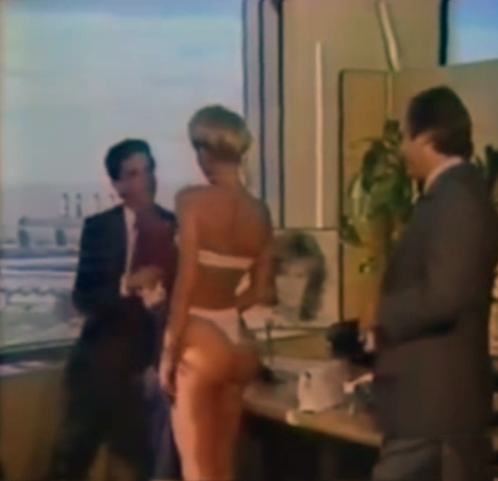 Reina Reech in a skirt Reina Reech in a skirt