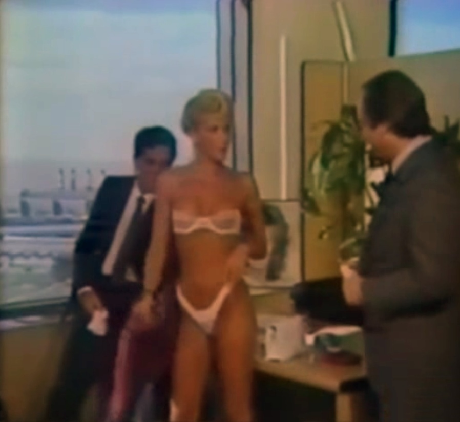 Reina Reech naked breasts 83 Reina Reech naked breasts 83