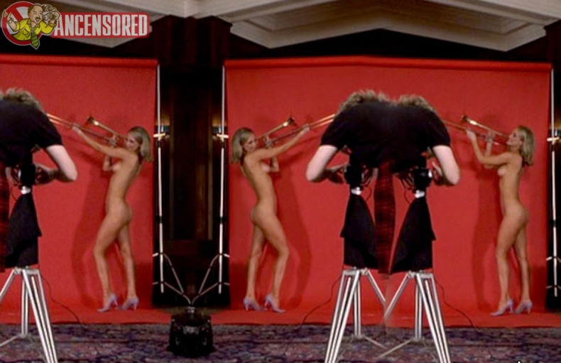 Robyn Palmer no panties Robyn Palmer no panties