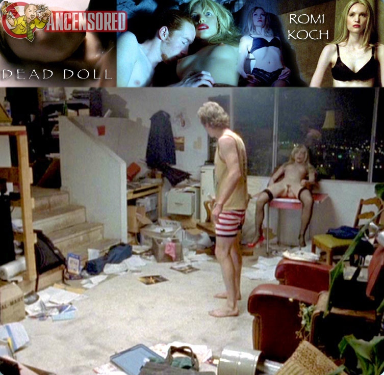 Romi Koch no panties