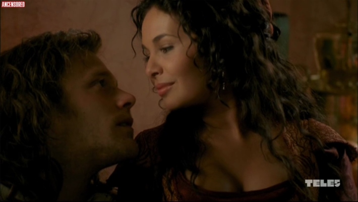 SaDa Jawad breasts 12