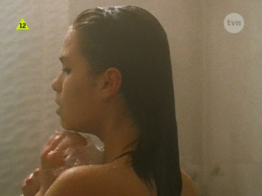 Sandra Leonhard naked breasts