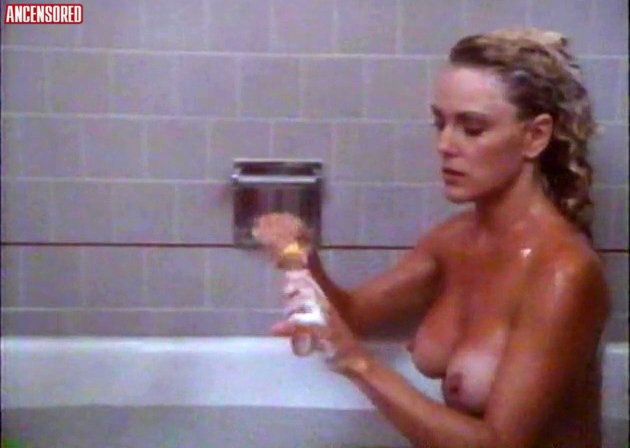 Sandy Brooke photos between the legs