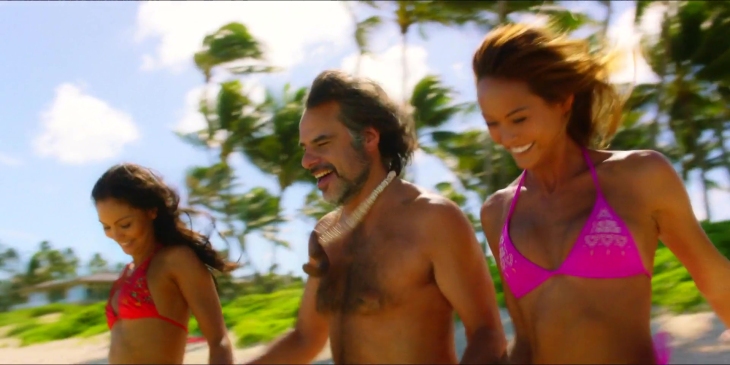 Sara Baumgartner legs