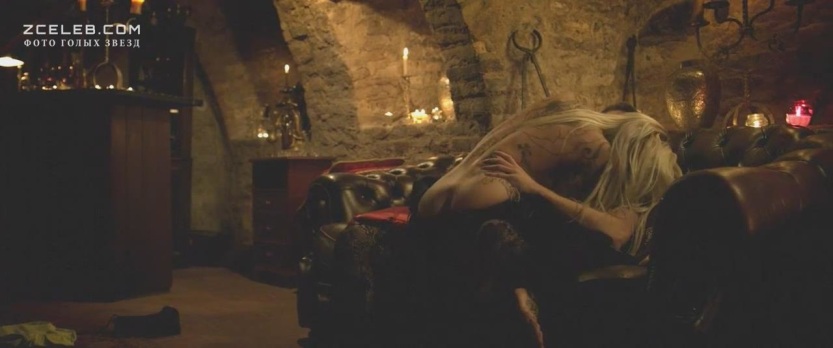 Sara Fabel buttocks are visible 53 Sara Fabel buttocks are visible 53