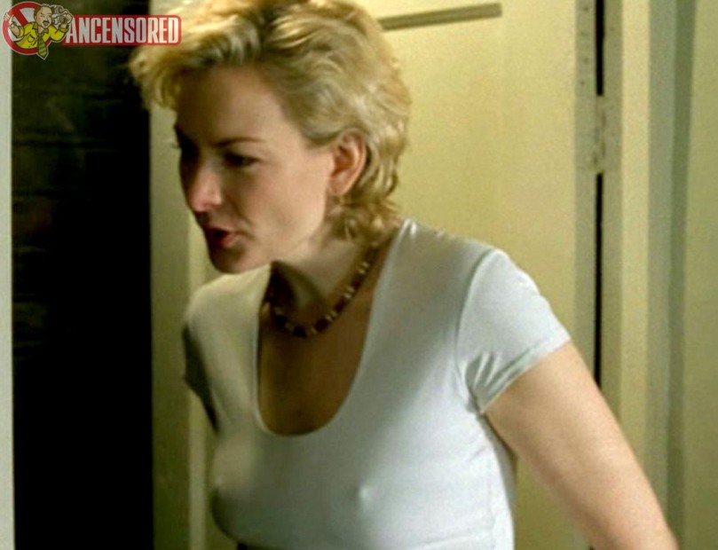 Sara Stewart no underwear 75