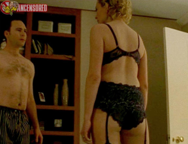 Sara Stewart photos between the legs 72