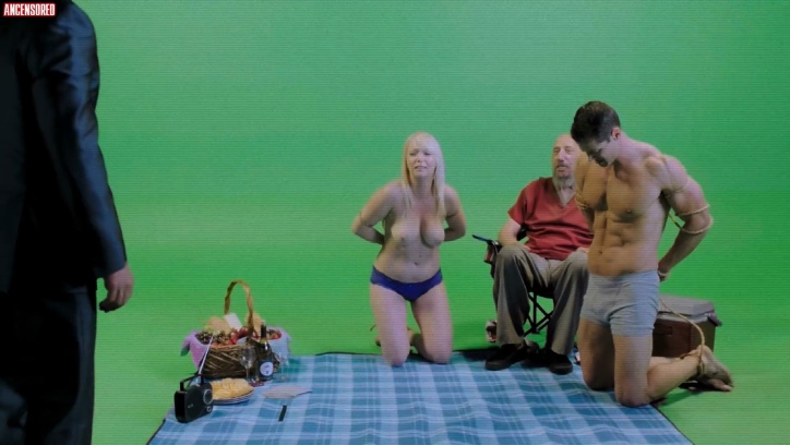 Sarah French breasts 14