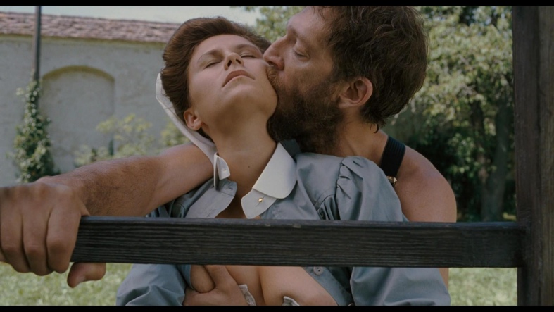 Sarah Marecek intimate photos Sarah Marecek intimate photos