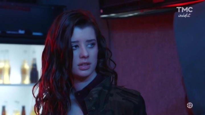 Sarah McDaniel ass 33