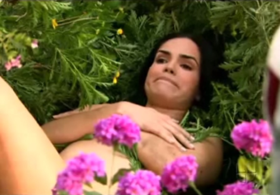 Scarlet Ortiz photos between the legs