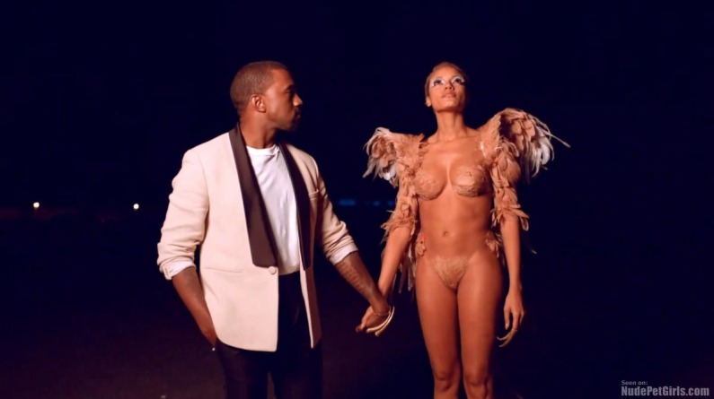 Selita Ebanks boobs are visible 78 Selita Ebanks boobs are visible 78