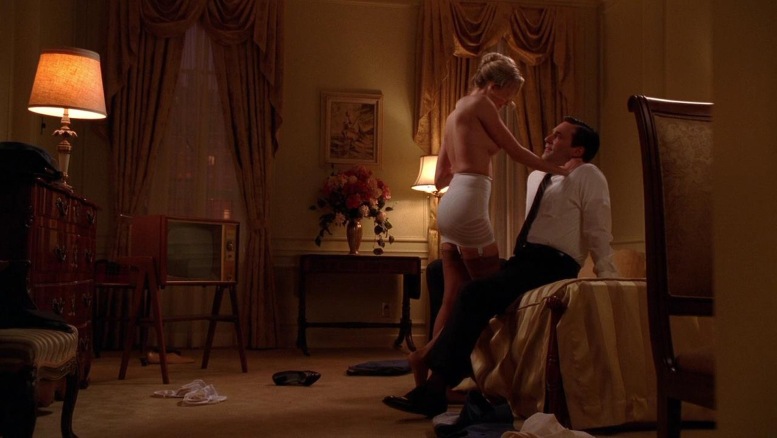 Sunny Mabrey in a skirt Sunny Mabrey in a skirt