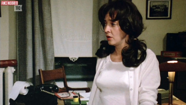 Suzanne Garceau in a short skirt breasts Suzanne Garceau in a short skirt breasts