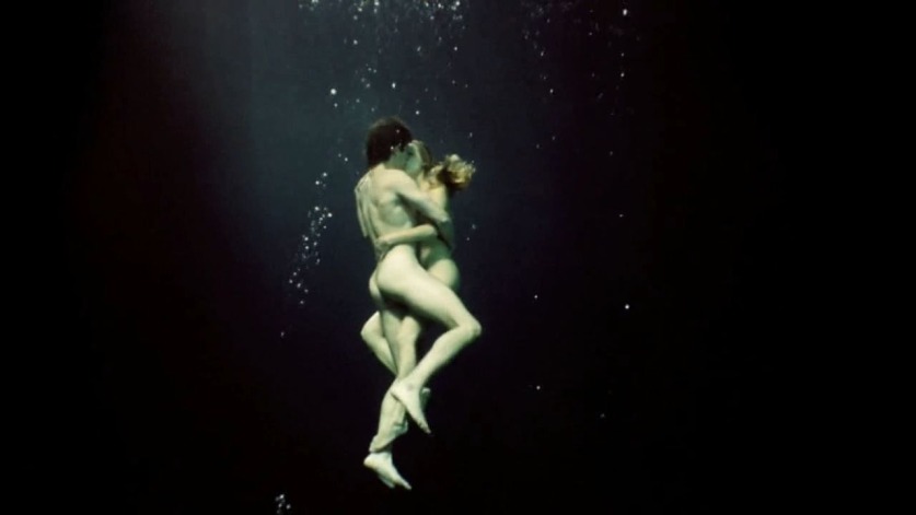 Svetlana Ustinova no panties 81