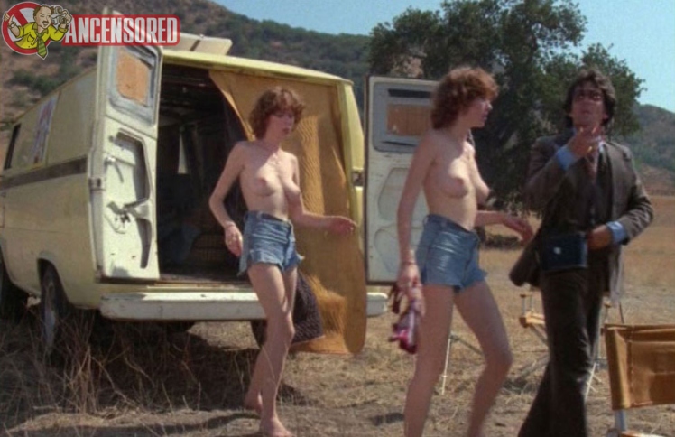 Tara Strohmeier stockings 16 Tara Strohmeier stockings 16