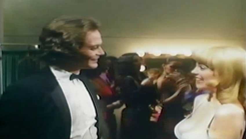 Teresa Ganzel in a skirt