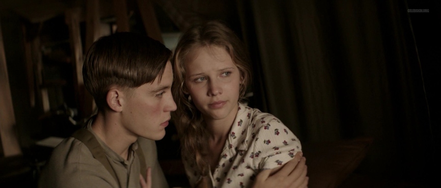 Urszula Bogucka pantyhose