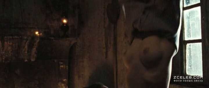 Valentina Cervi in lingerie 62